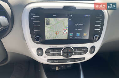 Внедорожник / Кроссовер Kia Soul 2015 в 