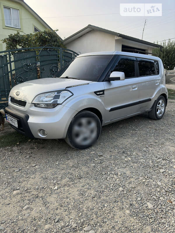Внедорожник / Кроссовер Kia Soul 2009 в Черновцах