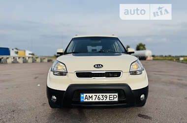 Позашляховик / Кросовер Kia Soul 2010 в Звягелі