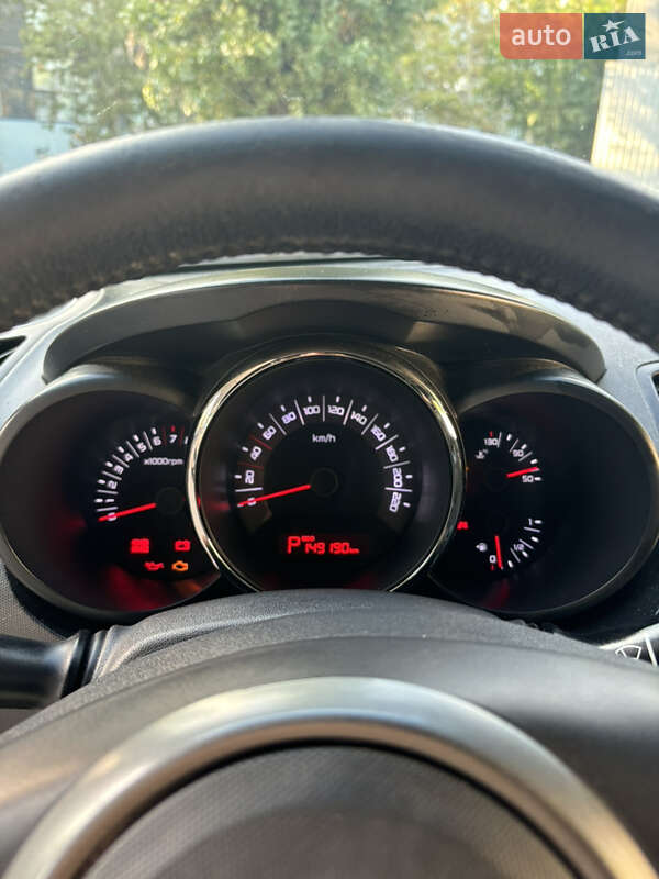 Позашляховик / Кросовер Kia Soul 2011 в Одесі