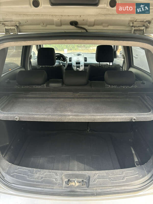 Позашляховик / Кросовер Kia Soul 2011 в Одесі