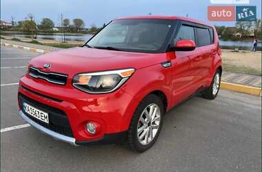 Внедорожник / Кроссовер Kia Soul 2017 в Киеве