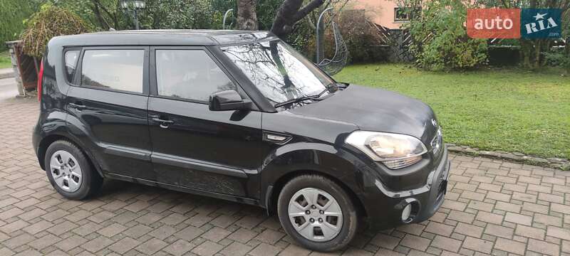 Внедорожник / Кроссовер Kia Soul 2013 в 