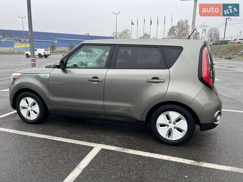 Позашляховик / Кросовер Kia Soul 2016 в Вінниці