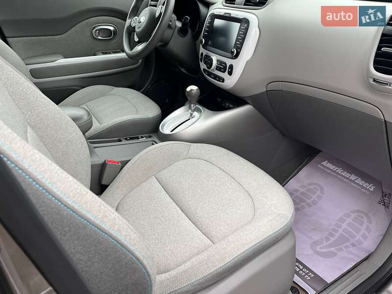 Позашляховик / Кросовер Kia Soul 2016 в Вінниці