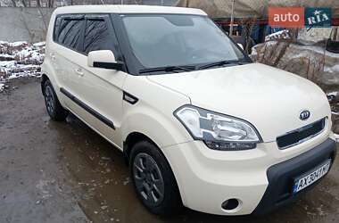 Позашляховик / Кросовер Kia Soul 2011 в Харкові