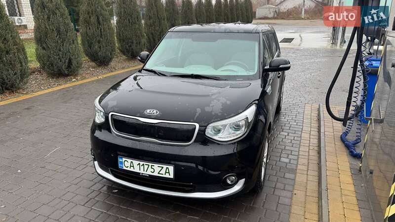 Позашляховик / Кросовер Kia Soul 2015 в Миронівці