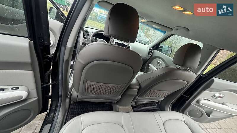 Позашляховик / Кросовер Kia Soul 2015 в Миронівці