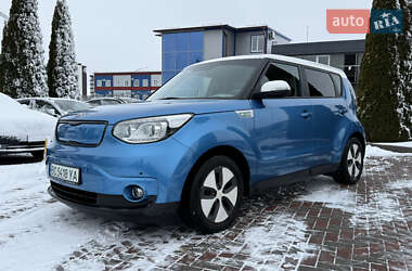 Позашляховик / Кросовер Kia Soul 2015 в Городку