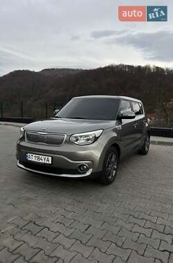 Позашляховик / Кросовер Kia Soul 2015 в Яремчі