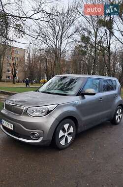 Внедорожник / Кроссовер Kia Soul 2015 в Ровно