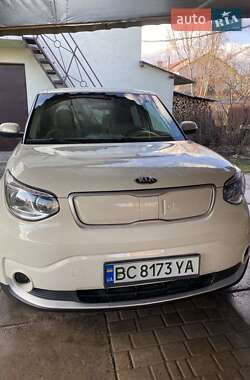 Позашляховик / Кросовер Kia Soul 2016 в Львові