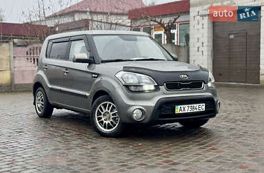 Позашляховик / Кросовер Kia Soul 2012 в Харкові