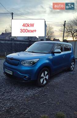 Внедорожник / Кроссовер Kia Soul 2014 в Ровно