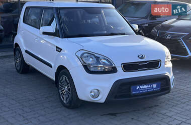 Внедорожник / Кроссовер Kia Soul 2013 в Нововолынске