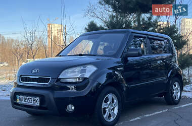 Позашляховик / Кросовер Kia Soul 2011 в Києві