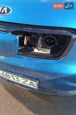 Позашляховик / Кросовер Kia Soul 2014 в 