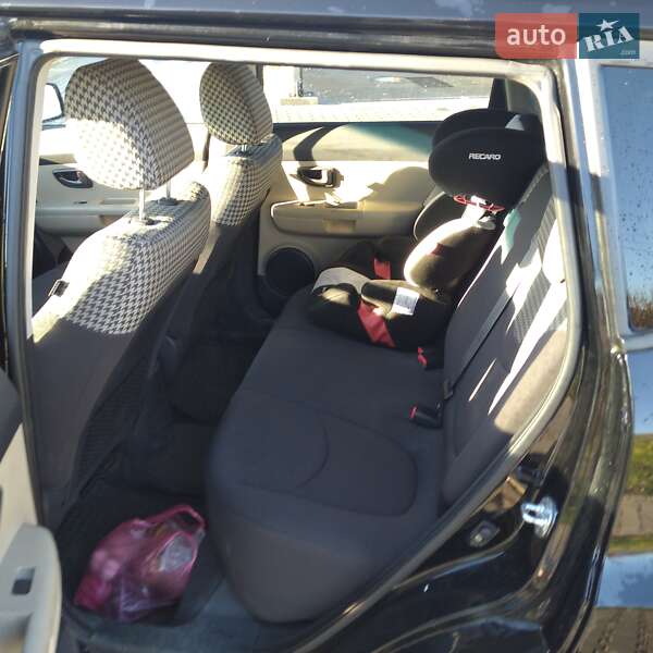 Позашляховик / Кросовер Kia Soul 2008 в Самборі фото 7 Позашляховик / Кросовер Kia Soul 2008 в Самборі