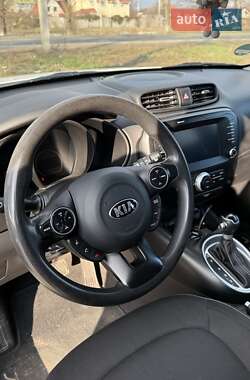 Позашляховик / Кросовер Kia Soul 2017 в 