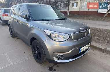 Внедорожник / Кроссовер Kia Soul 2014 в Житомире