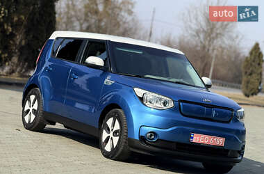 Позашляховик / Кросовер Kia Soul 2015 в Дубні