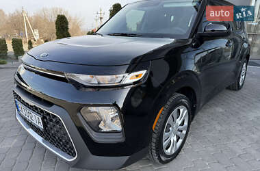 Позашляховик / Кросовер Kia Soul 2020 в 