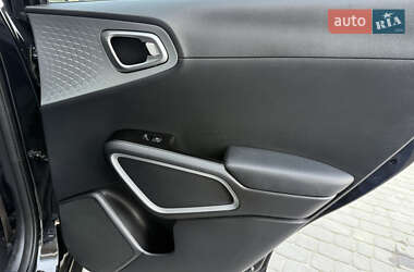Позашляховик / Кросовер Kia Soul 2020 в 