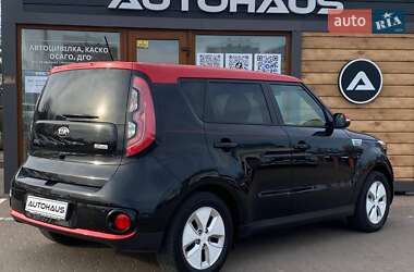 Позашляховик / Кросовер Kia Soul 2015 в 