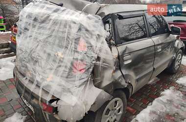 Внедорожник / Кроссовер Kia Soul 2010 в 