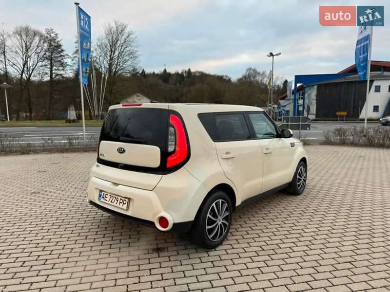 Позашляховик / Кросовер Kia Soul 2016 в Дніпрі