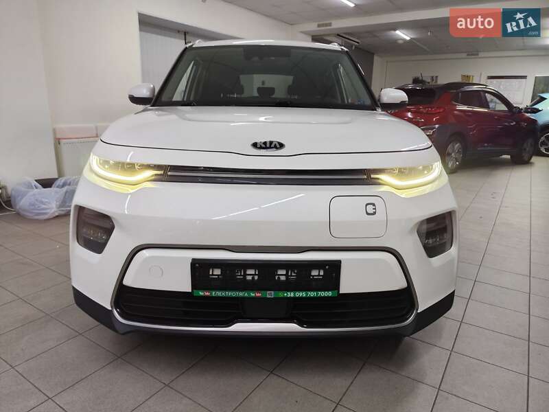 Внедорожник / Кроссовер Kia Soul 2020 в Киеве