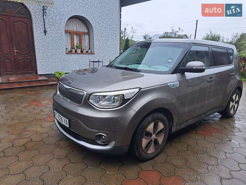 Внедорожник / Кроссовер Kia Soul 2015 в Калуше фото 3 Внедорожник / Кроссовер Kia Soul 2015 в Калуше