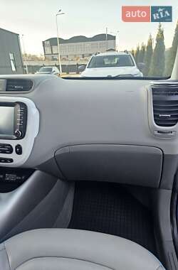 Внедорожник / Кроссовер Kia Soul 2014 в 