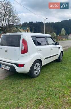 Внедорожник / Кроссовер Kia Soul 2013 в 