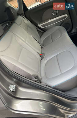 Внедорожник / Кроссовер Kia Soul 2014 в 