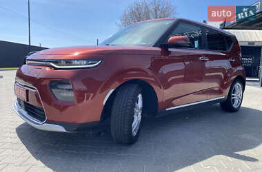 Позашляховик / Кросовер Kia Soul 2020 в 