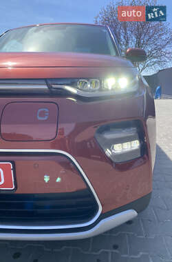 Позашляховик / Кросовер Kia Soul 2020 в 