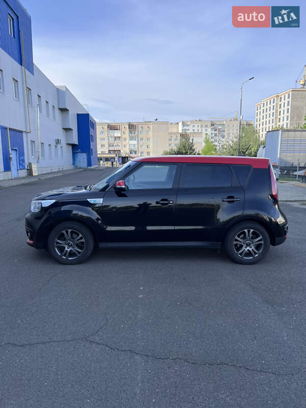 Внедорожник / Кроссовер Kia Soul 2015 в Ковеле
