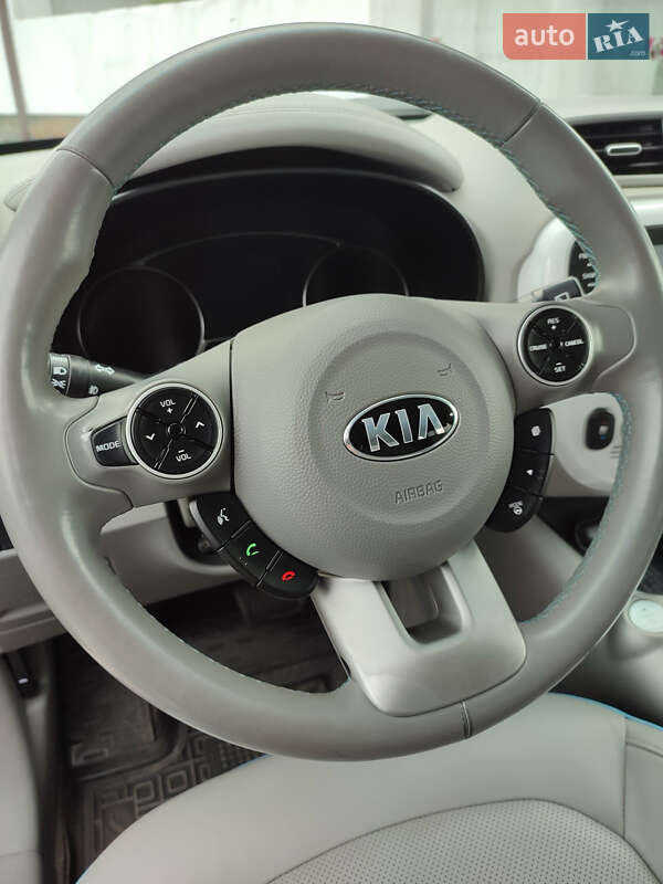 Позашляховик / Кросовер Kia Soul 2018 в Луцьку