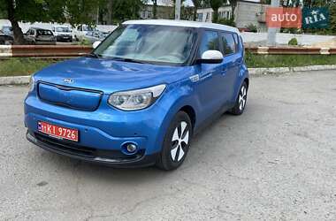 Позашляховик / Кросовер Kia Soul 2016 в Києві
