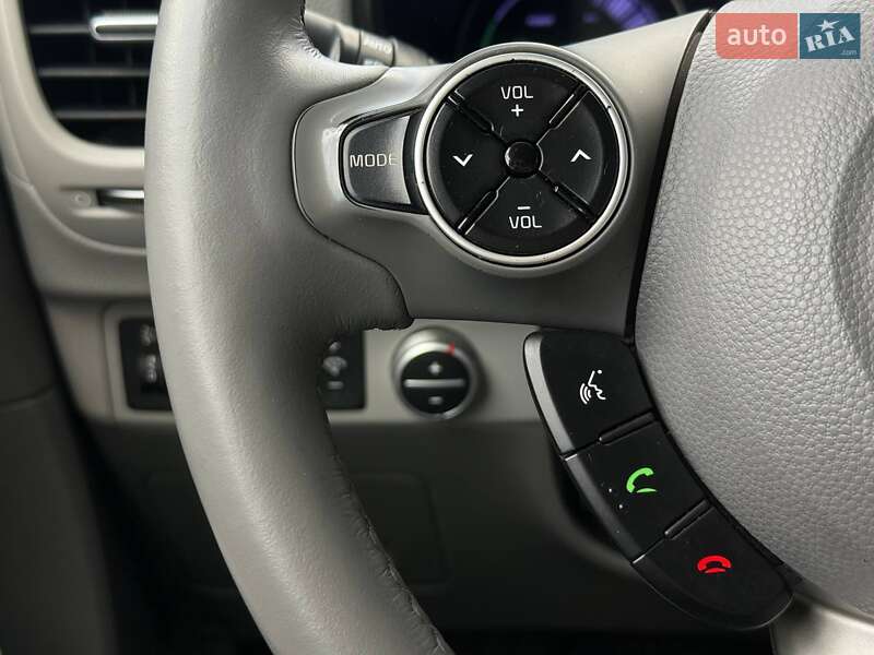 Позашляховик / Кросовер Kia Soul 2014 в Рівному