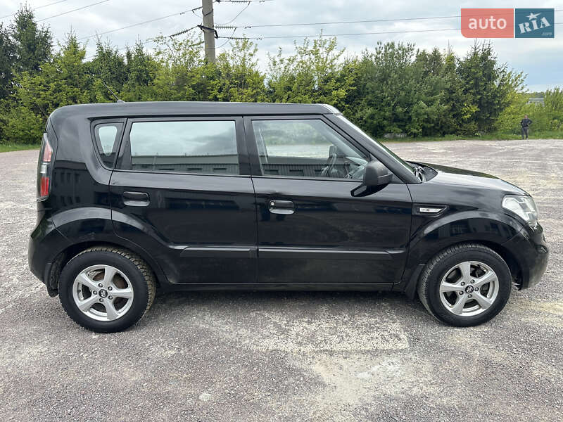 Внедорожник / Кроссовер Kia Soul 2009 в Ровно