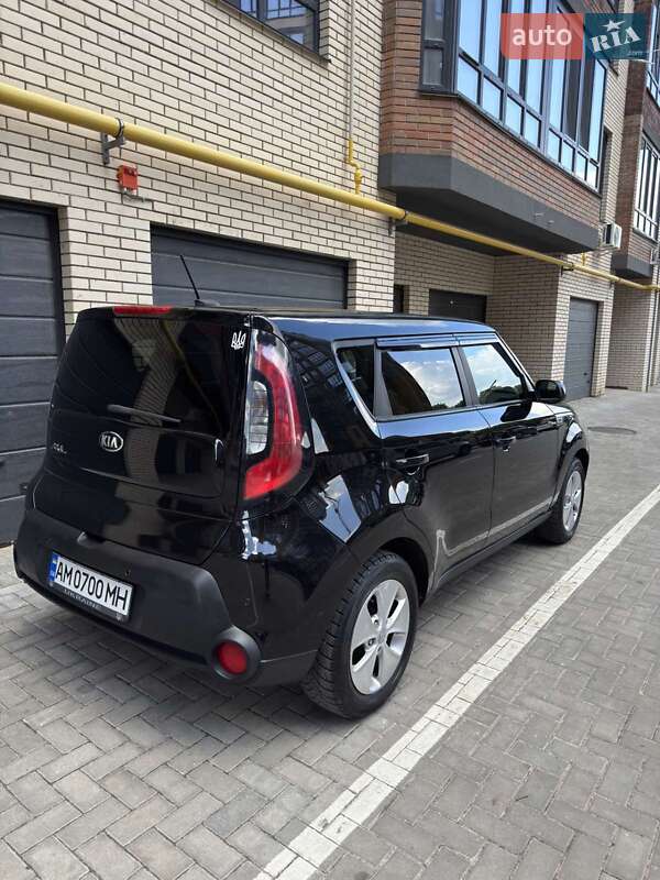 Позашляховик / Кросовер Kia Soul 2015 в Житомирі