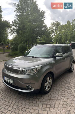 Позашляховик / Кросовер Kia Soul 2017 в 