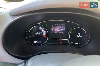 Позашляховик / Кросовер Kia Soul 2017 в 