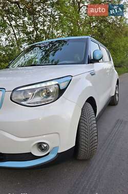 Внедорожник / Кроссовер Kia Soul 2015 в 