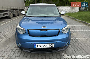 Позашляховик / Кросовер Kia Soul 2015 в Львові