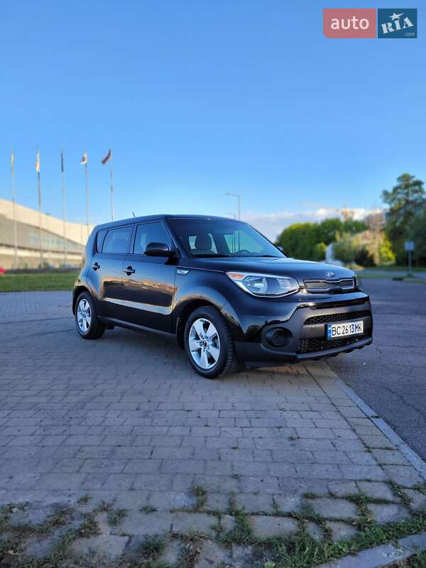 Внедорожник / Кроссовер Kia Soul 2017 в 