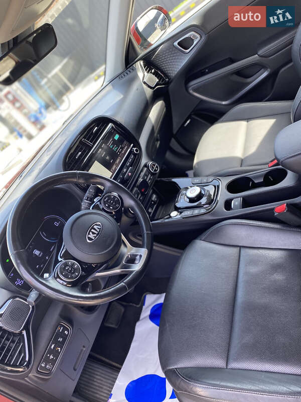 Позашляховик / Кросовер Kia Soul 2020 в Луцьку