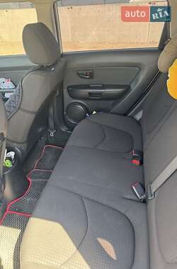 Внедорожник / Кроссовер Kia Soul 2011 в 